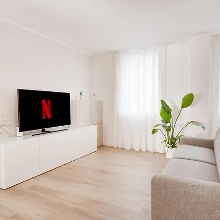 La Rosa Di Greta - 2 E-bike, Parcheggio Privato E 2 Colonnine Elettriche Di Ricarica Apartment